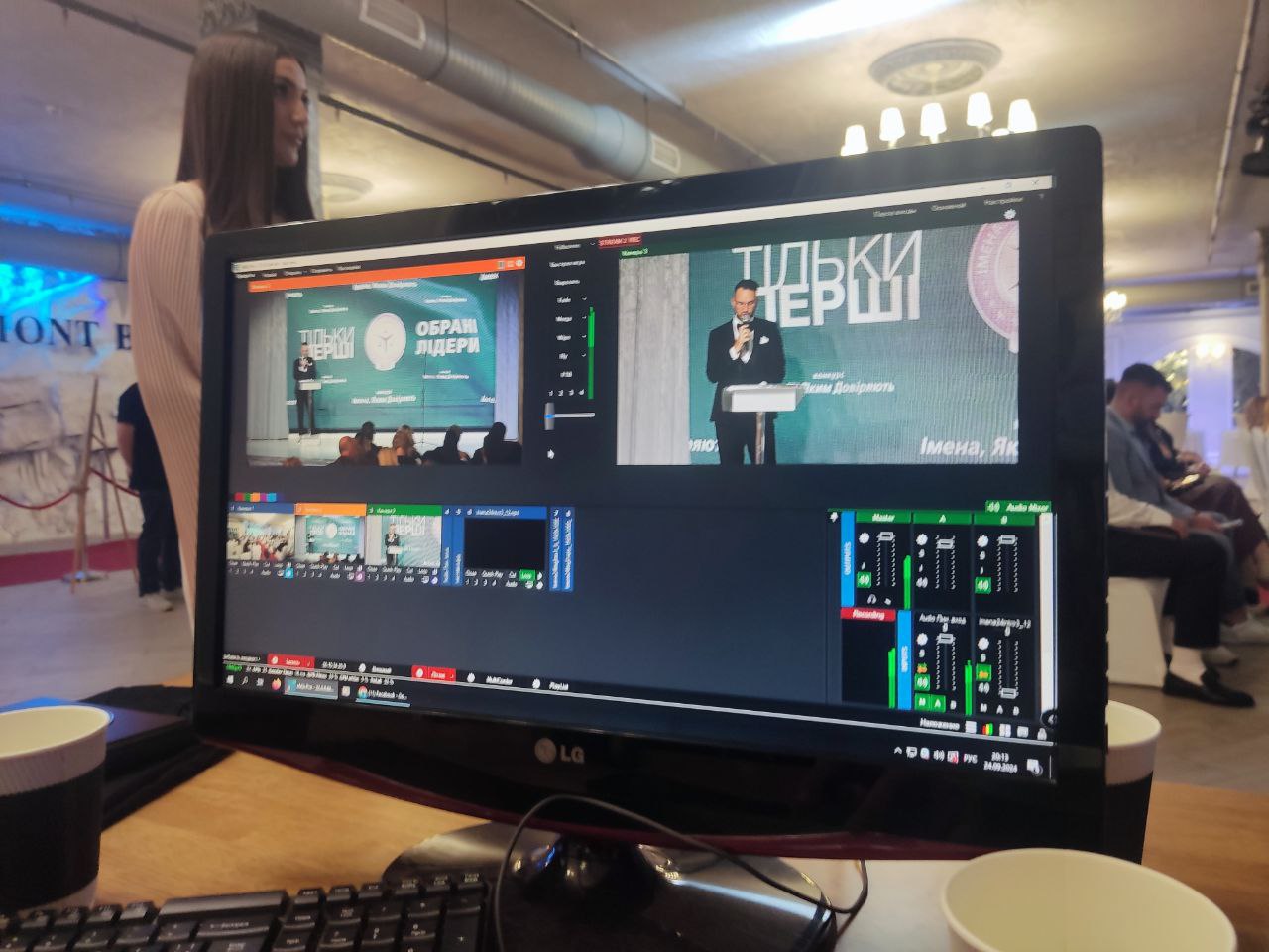 Екран vMix — режисура прямого ефіру, перемикання між камерами